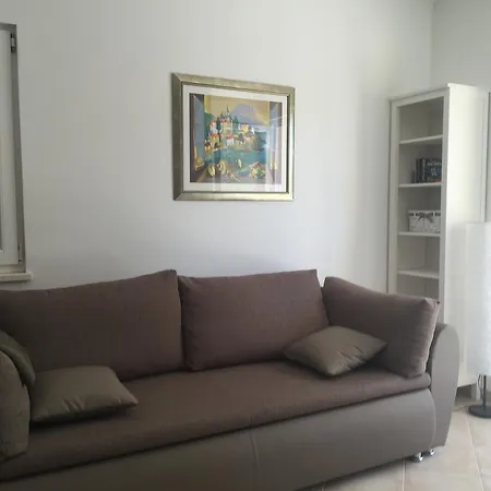 Maestral Apartment Rogac